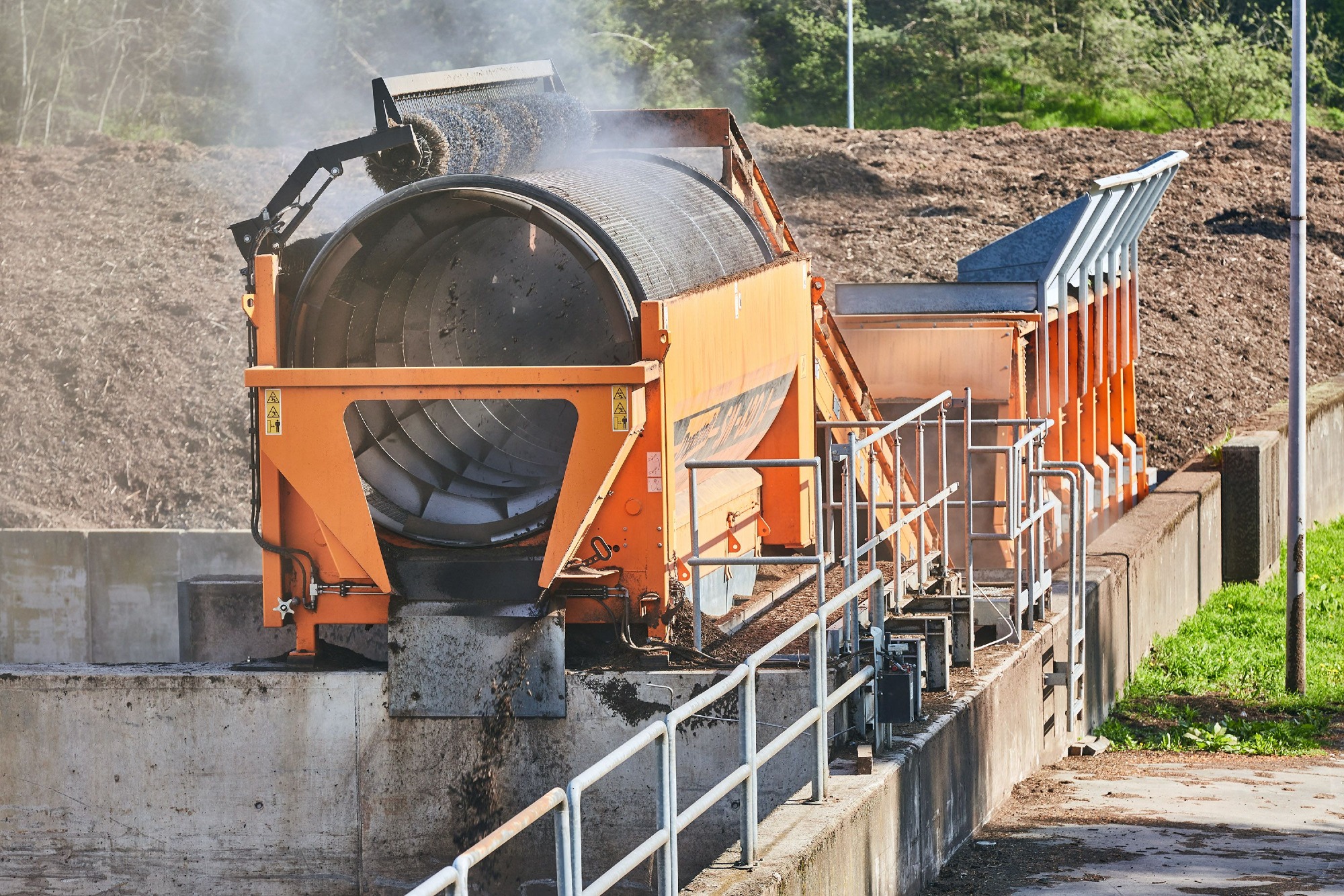 Dampfende ZAK Kompostierungsanlage mit rotierender Trommel